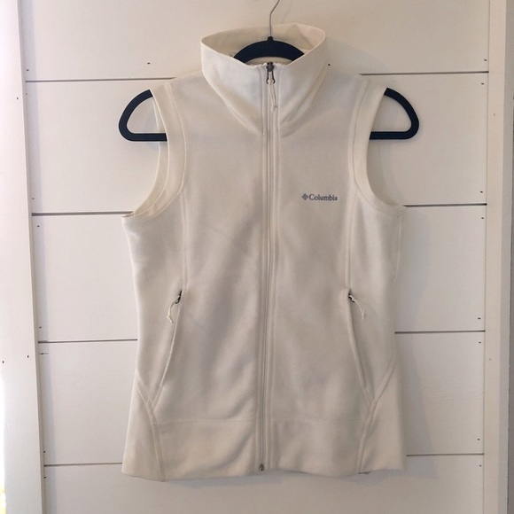 Columbia Jackets & Blazers - Columbia white fleece vest